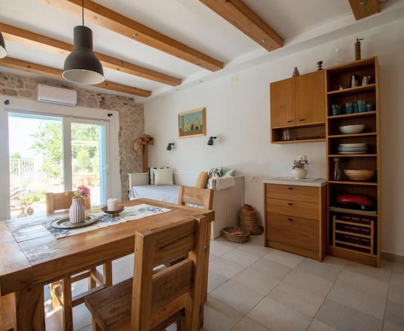 Stone House Kula Milica Villa Mala Cista Bagian luar foto