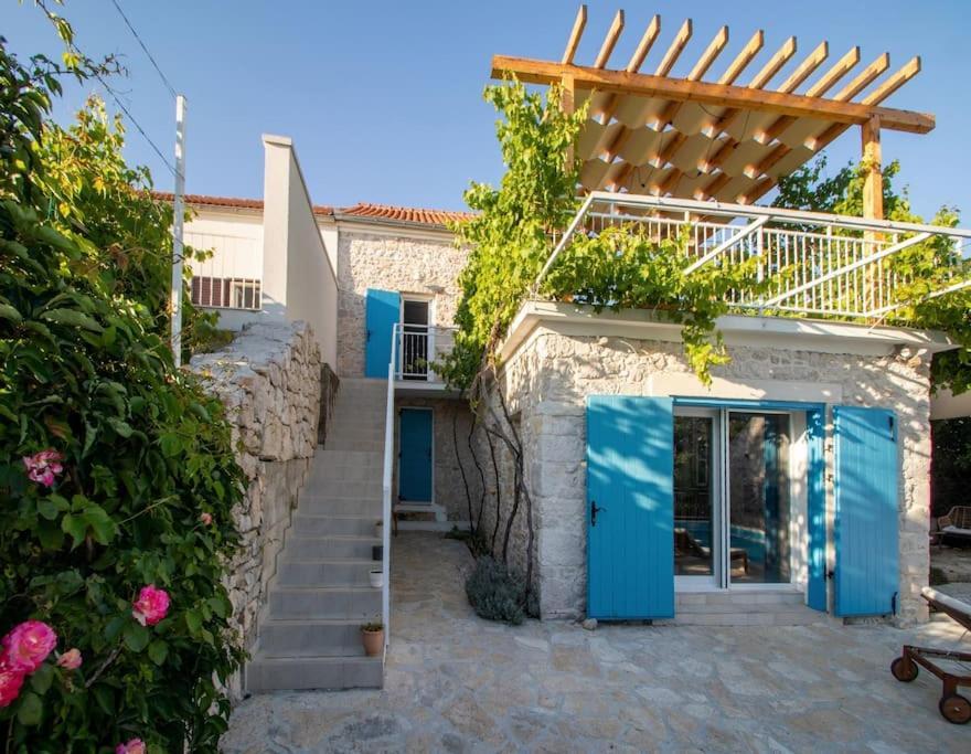 Stone House Kula Milica Villa Mala Cista Bagian luar foto