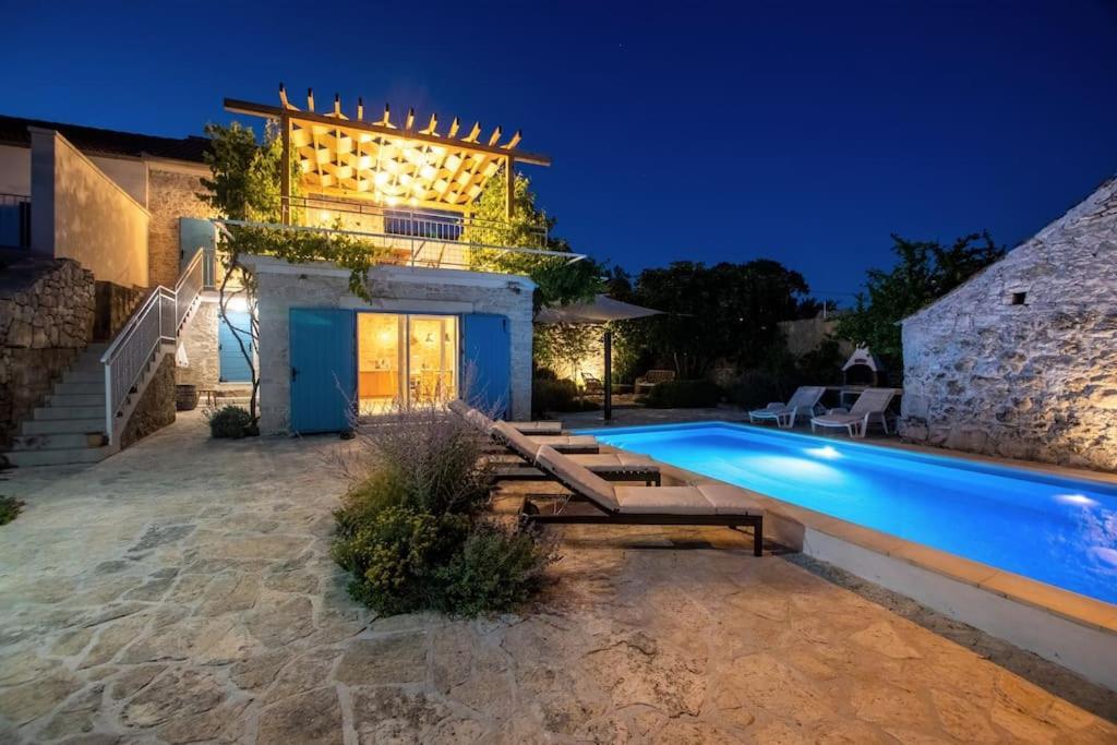 Stone House Kula Milica Villa Mala Cista Bagian luar foto